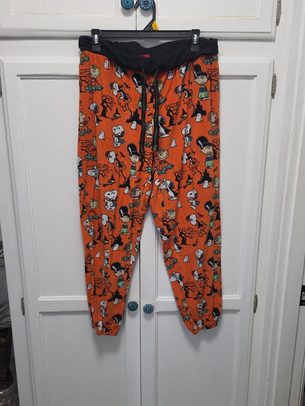 Womans Orange Peanuts Character Print Lounge Pants